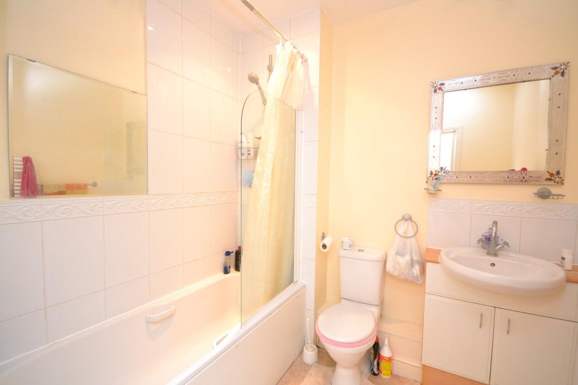 1 bedroom Apartment to rent - Martyn Gerrard