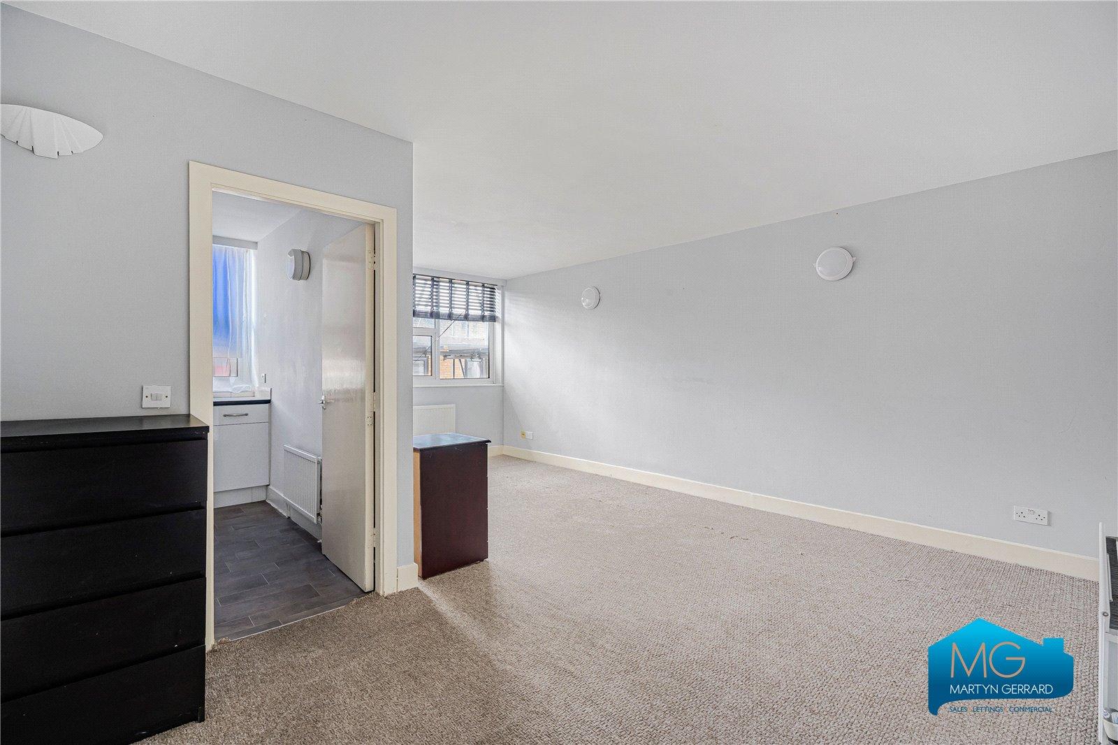 1 bedroom Apartment to rent - Martyn Gerrard