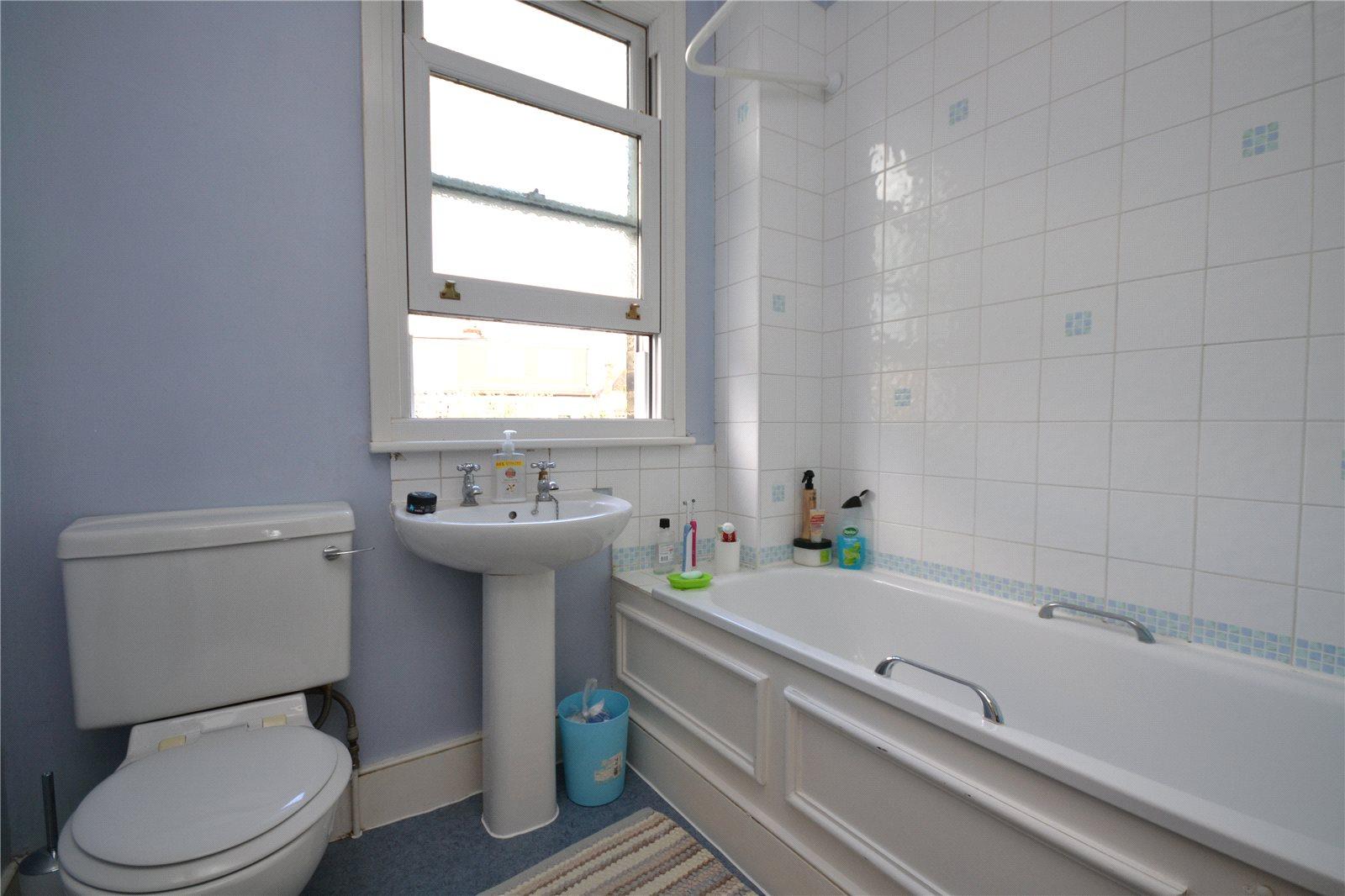 1 bedroom Apartment to rent - Martyn Gerrard