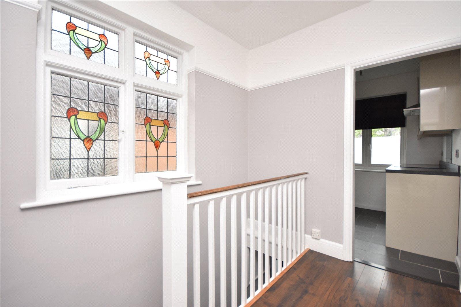 2 bedroom Apartment to rent - Martyn Gerrard