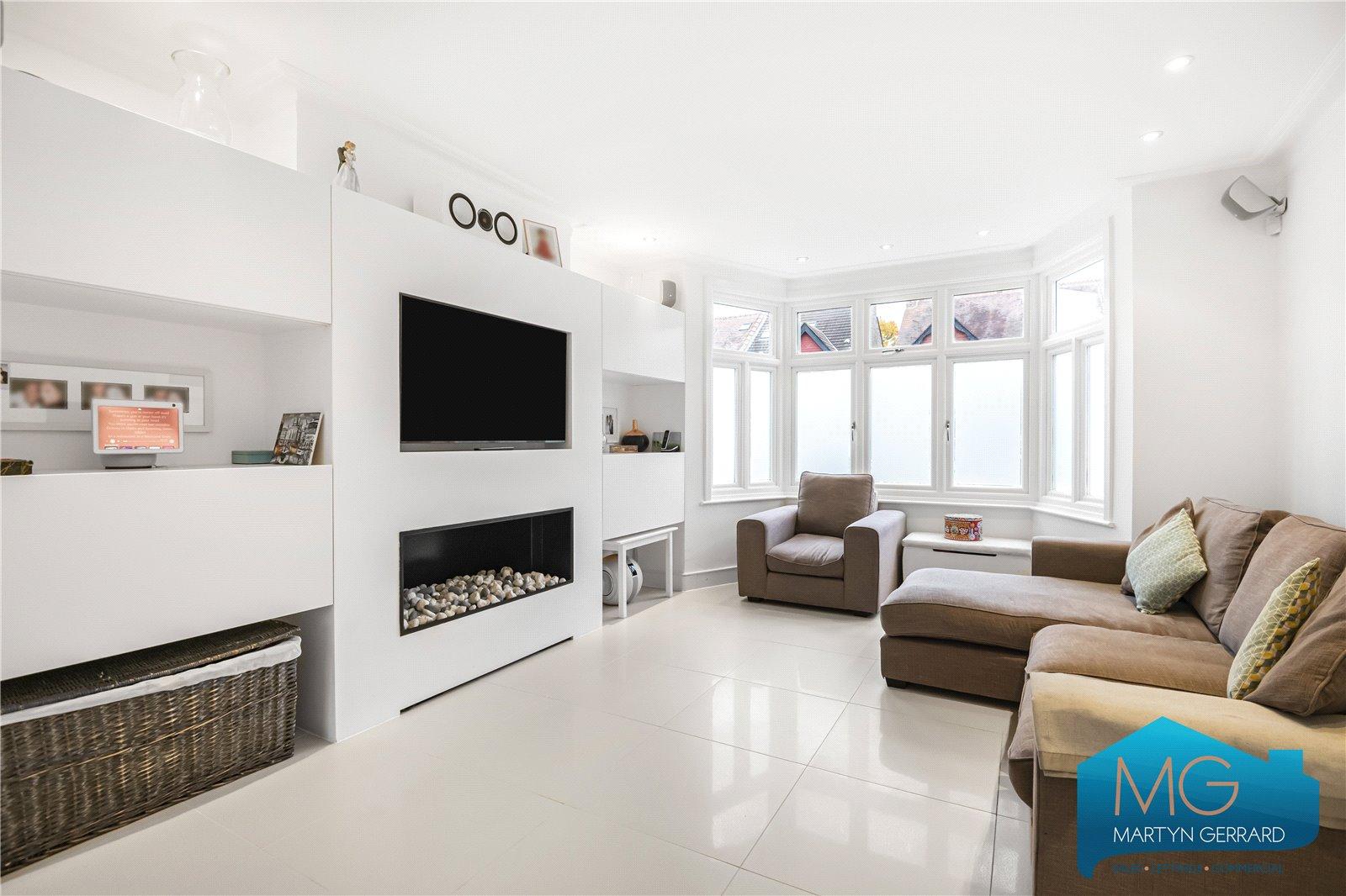 4 bedroom Semi-Detached House for sale - Martyn Gerrard