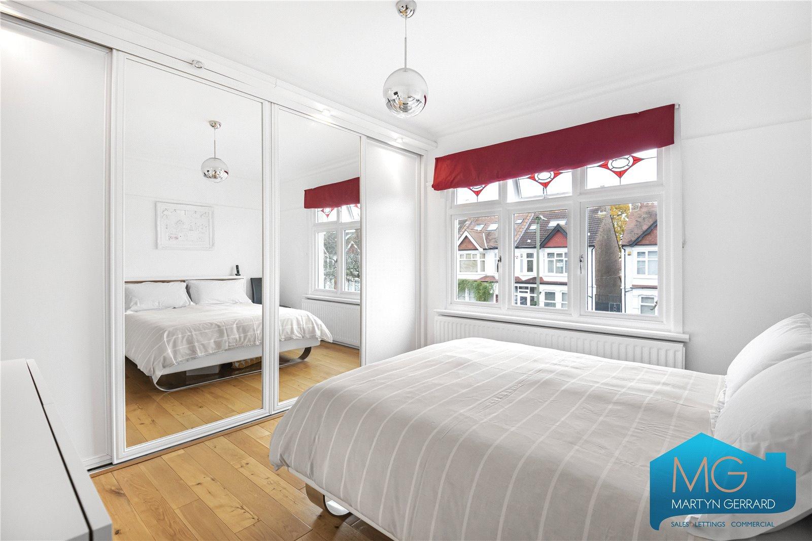 4 bedroom Semi-Detached House for sale - Martyn Gerrard