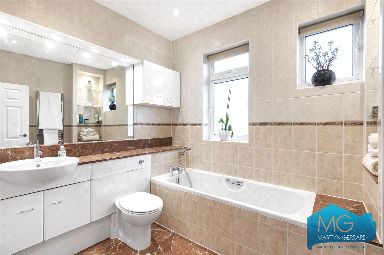 4 bedroom Semi-Detached House for sale - Martyn Gerrard
