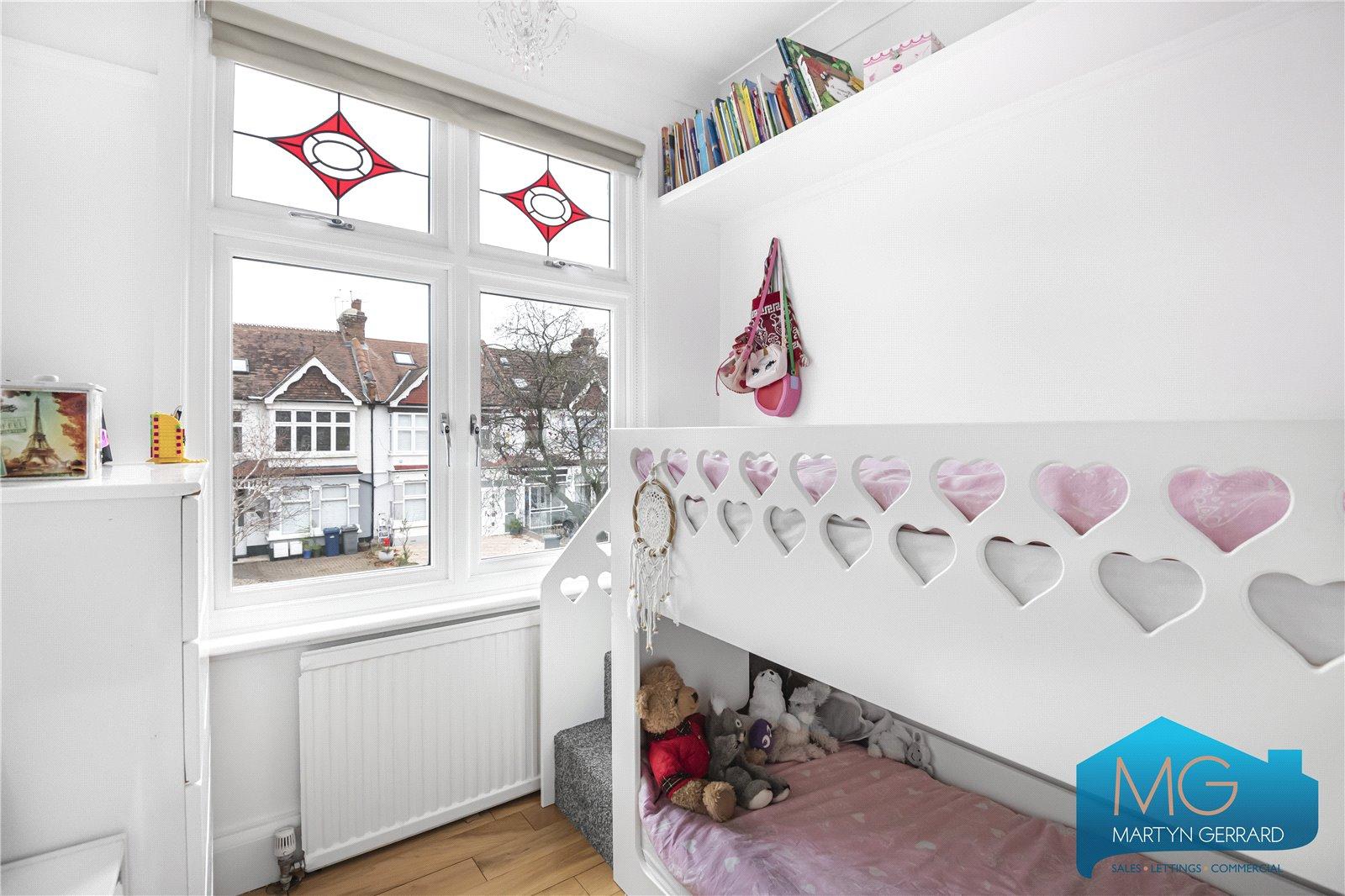 4 bedroom Semi-Detached House for sale - Martyn Gerrard