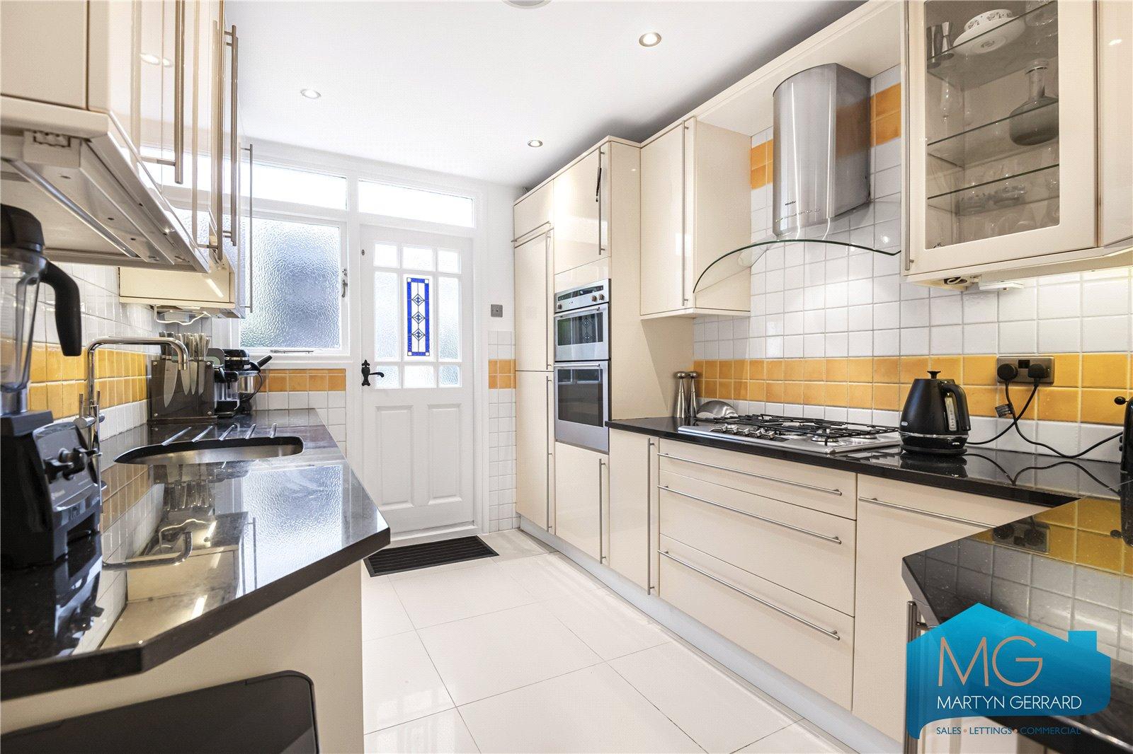4 bedroom Semi-Detached House for sale - Martyn Gerrard