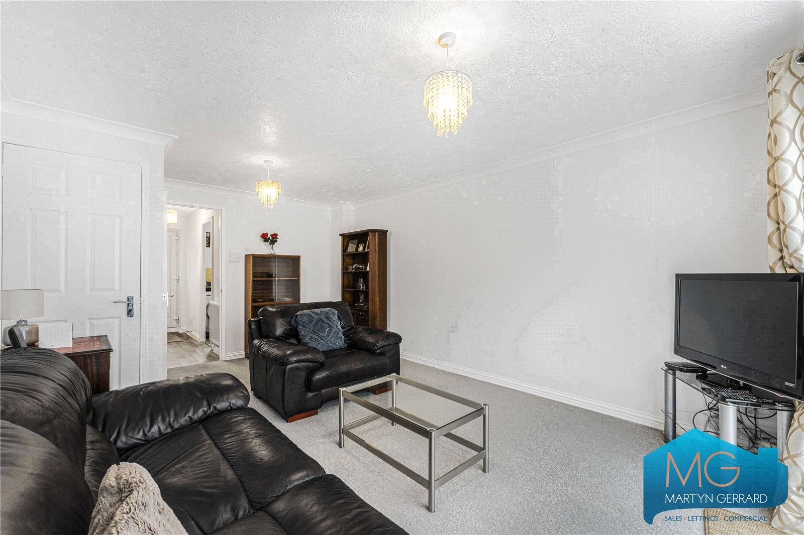 2 bedroom Terraced House for sale - Martyn Gerrard