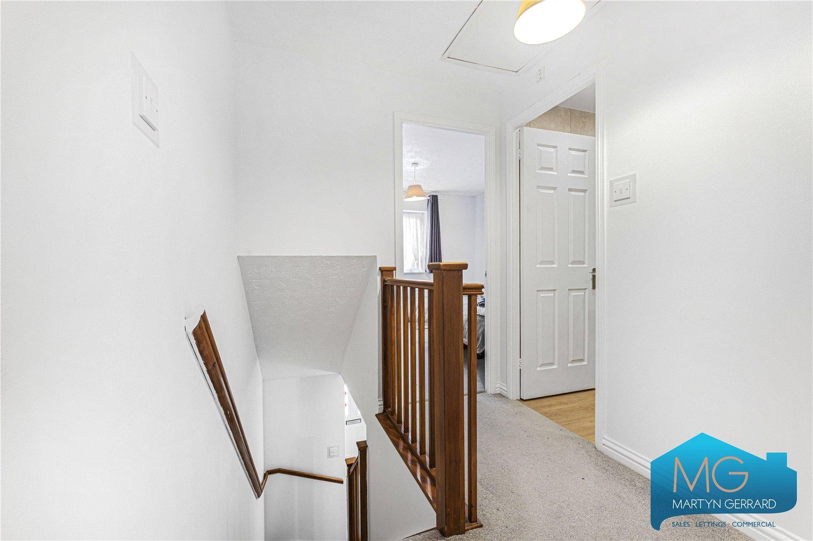 2 bedroom Terraced House for sale - Martyn Gerrard