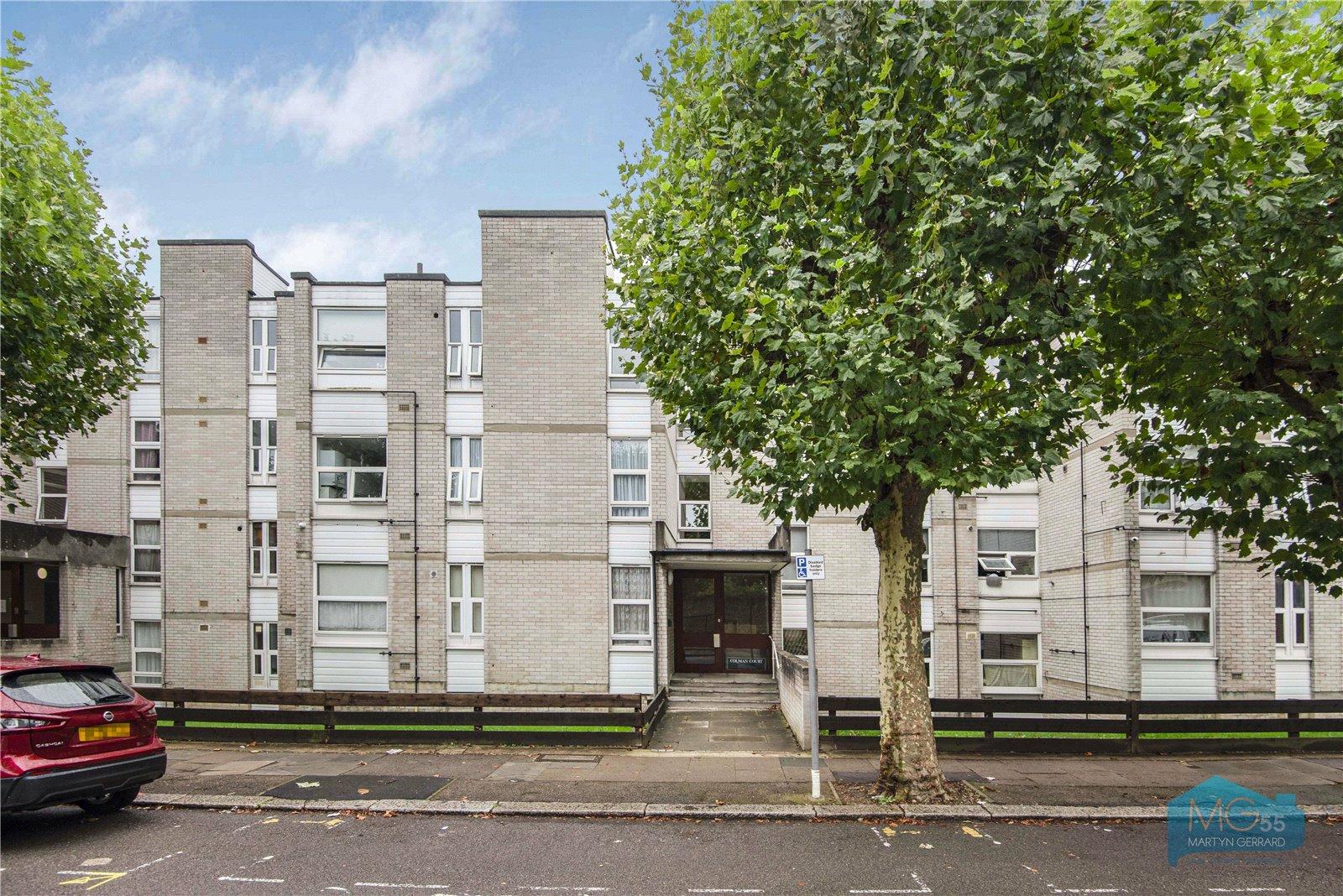 2 bedroom Apartment to rent - Martyn Gerrard