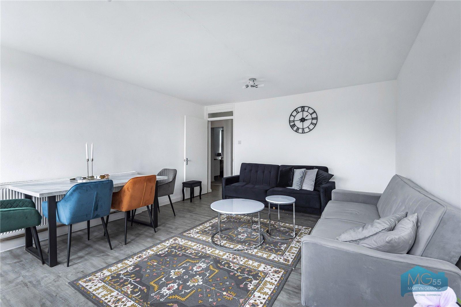 2 bedroom Apartment to rent - Martyn Gerrard