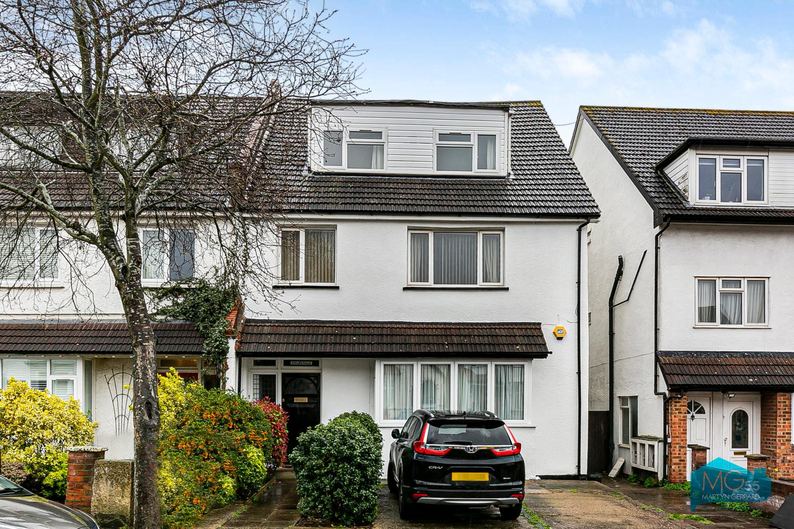 2 bedroom Apartment to rent - Martyn Gerrard