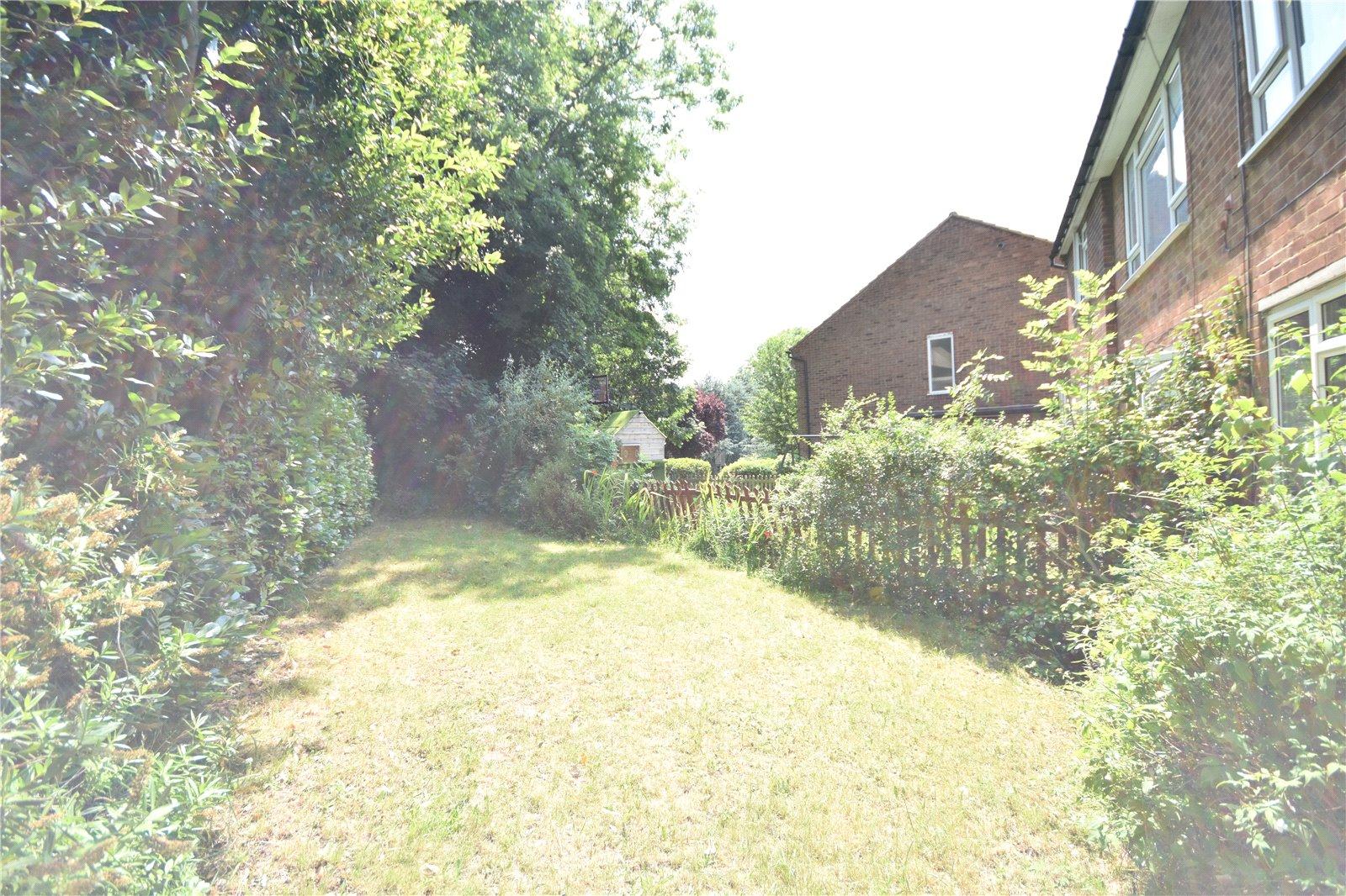 2 bedroom Ground Floor Flat to rent - Martyn Gerrard