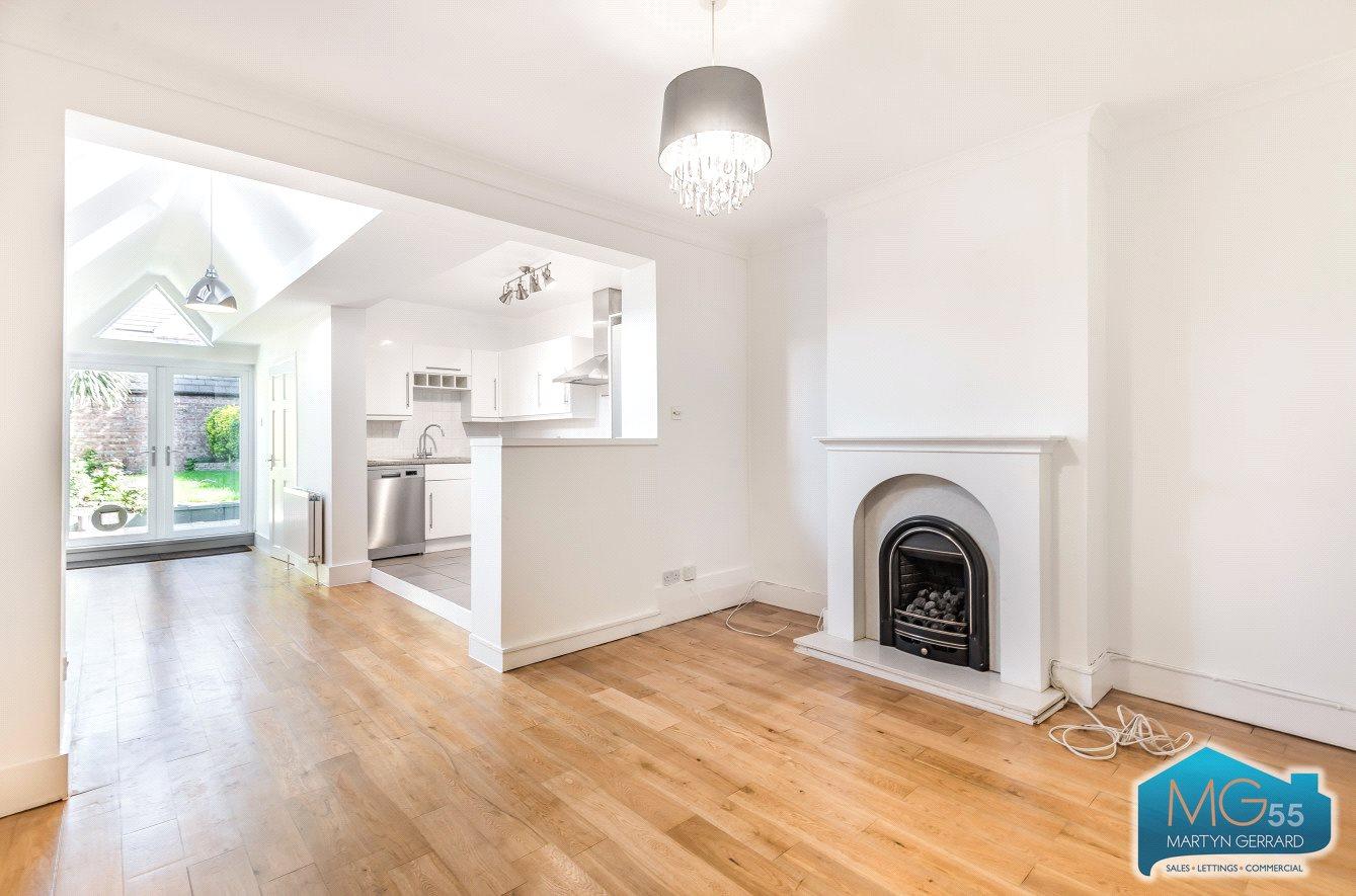 2 bedroom Terraced House to rent - Martyn Gerrard