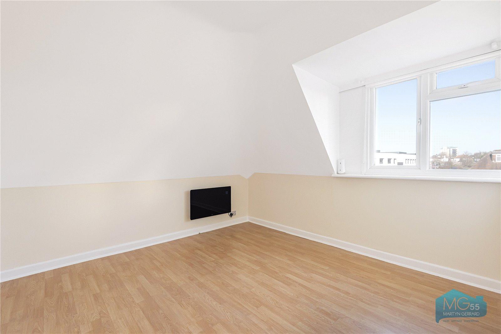 1 bedroom Apartment to rent - Martyn Gerrard