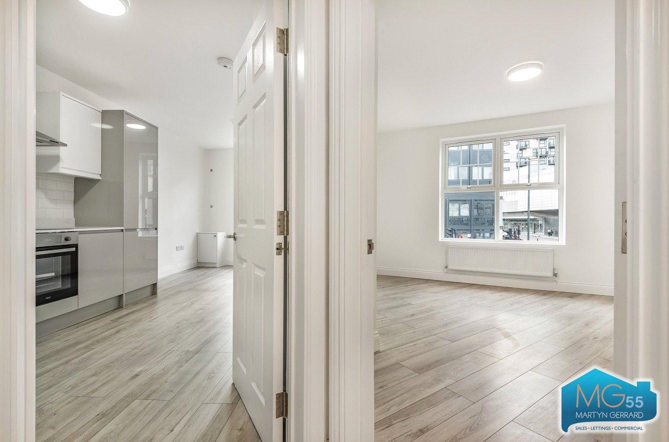 1 bedroom Apartment to rent - Martyn Gerrard