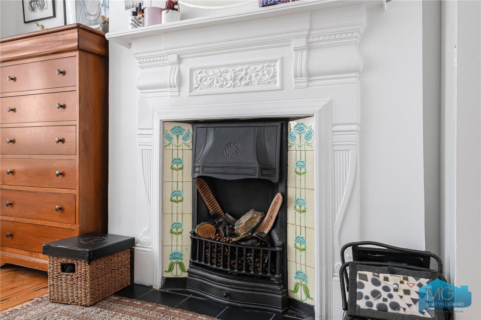 3 bedroom Semi-Detached House for sale - Martyn Gerrard