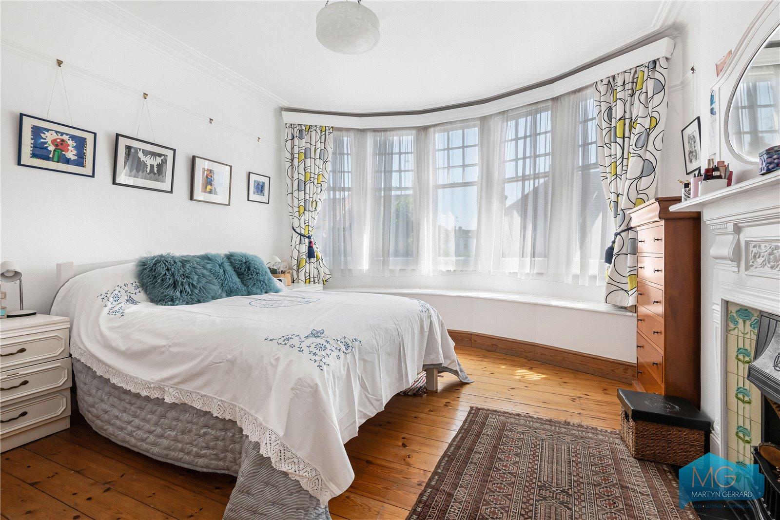 3 bedroom Semi-Detached House for sale - Martyn Gerrard