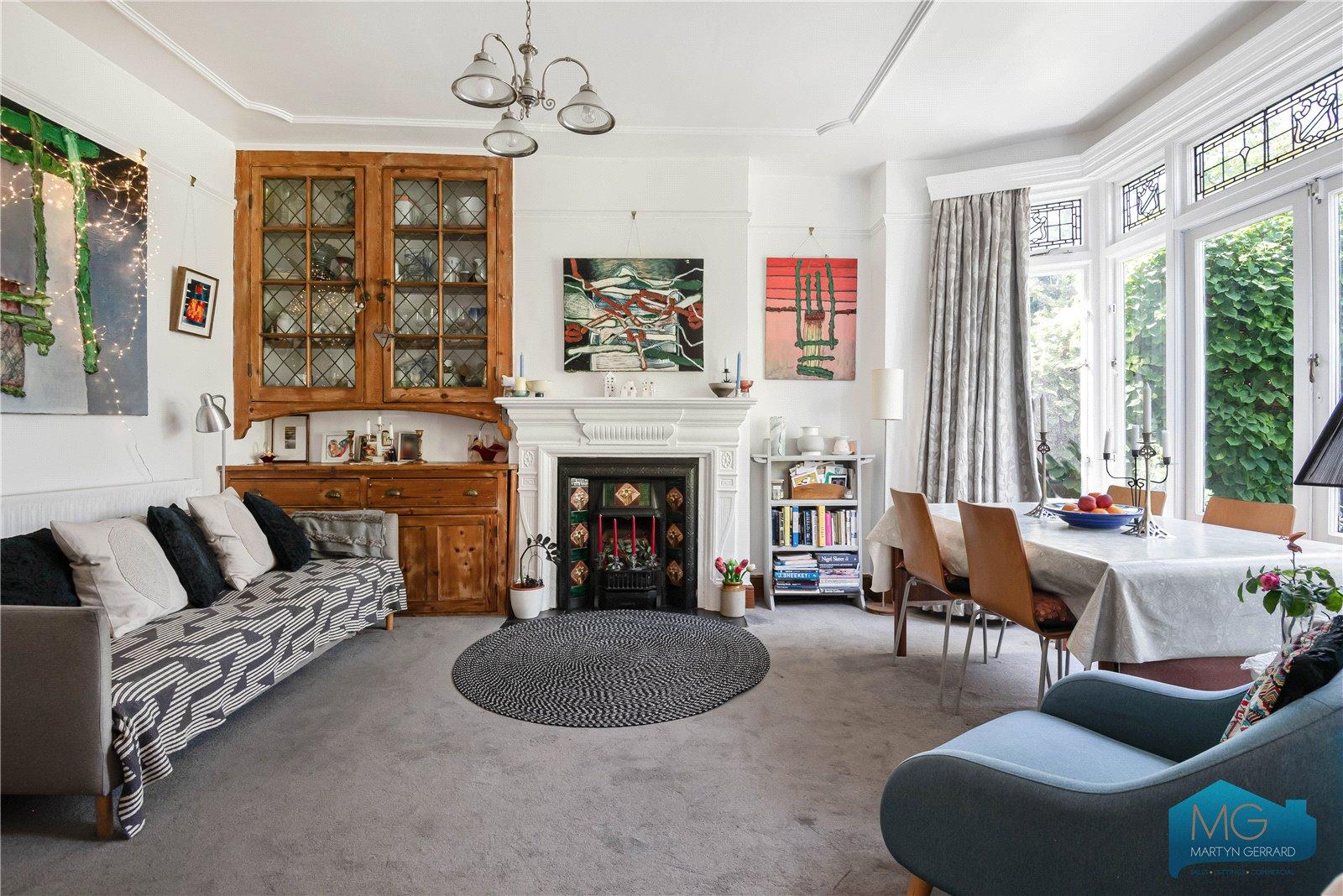 3 bedroom Semi-Detached House for sale - Martyn Gerrard