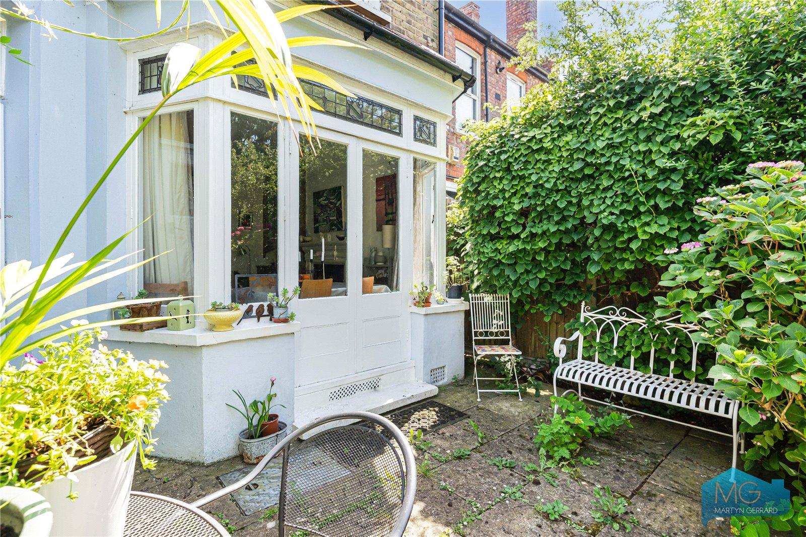 3 bedroom Semi-Detached House for sale - Martyn Gerrard