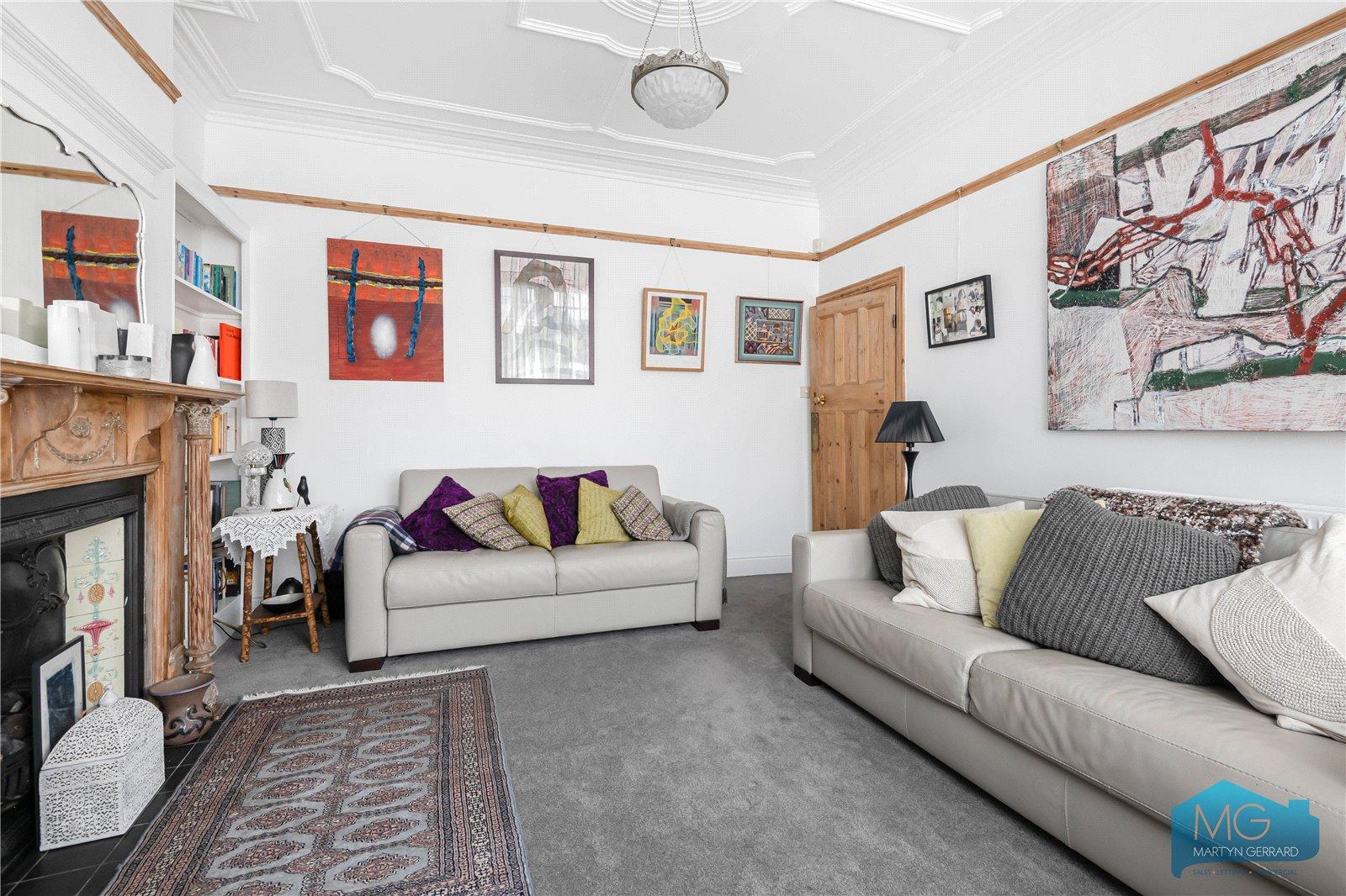 3 bedroom Semi-Detached House for sale - Martyn Gerrard