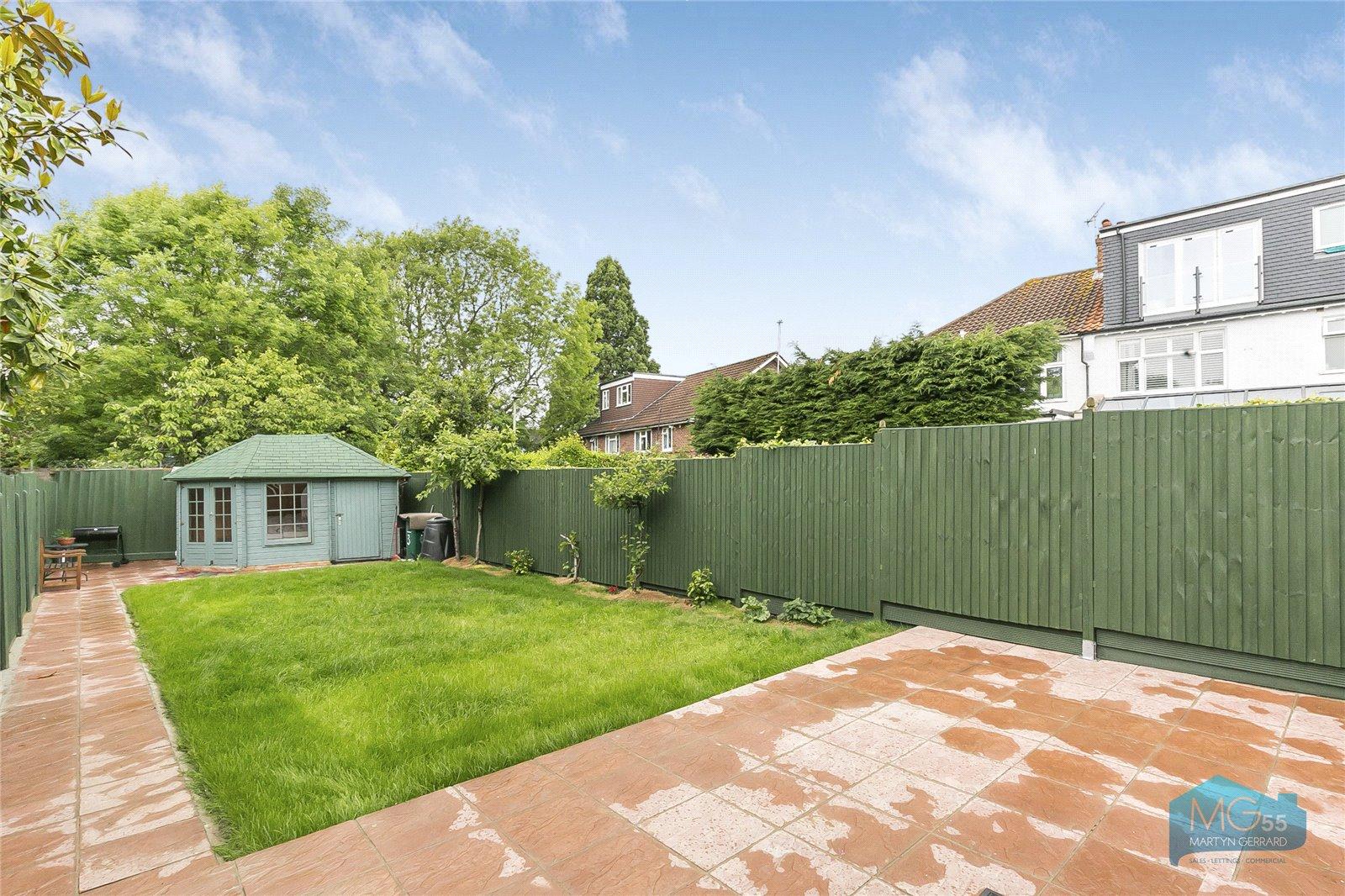 4 bedroom Semi-Detached House to rent - Martyn Gerrard
