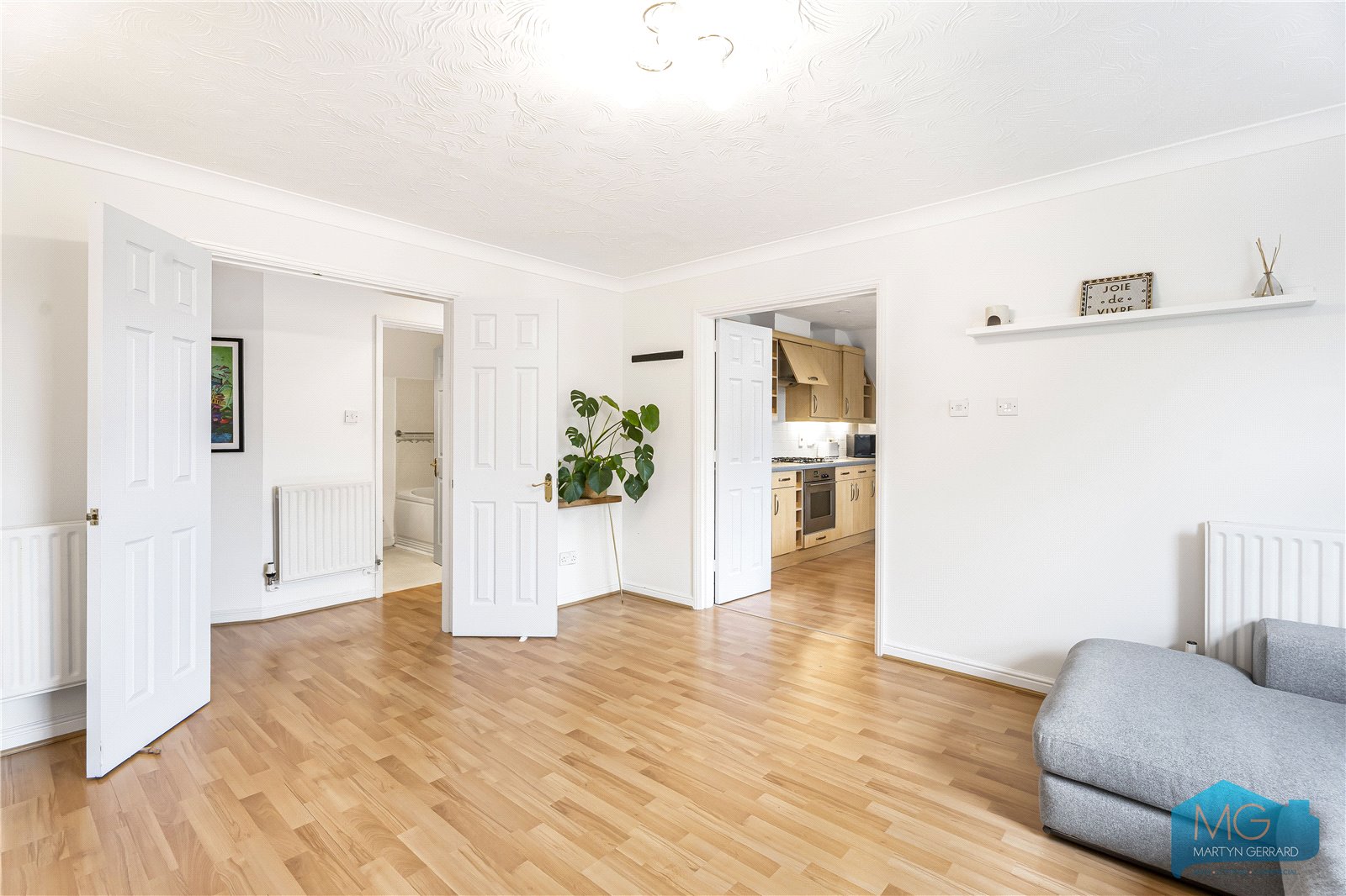 1 bedroom Apartment for sale - Martyn Gerrard