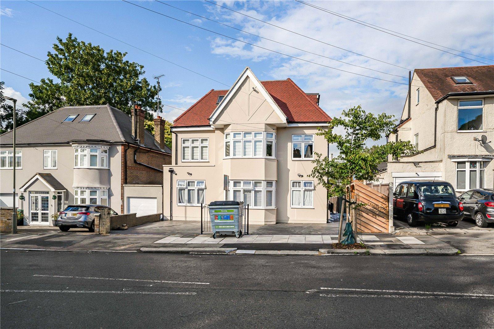 2 bedroom Ground Floor Flat for sale - Martyn Gerrard