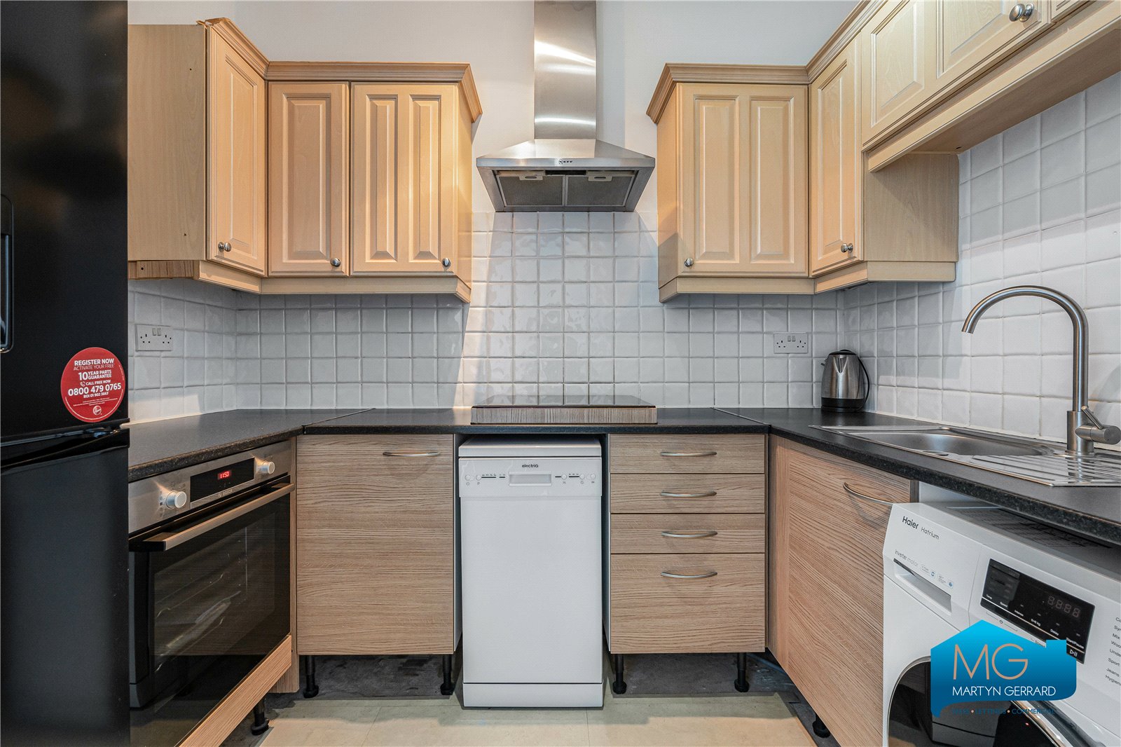 2 bedroom Apartment to rent - Martyn Gerrard