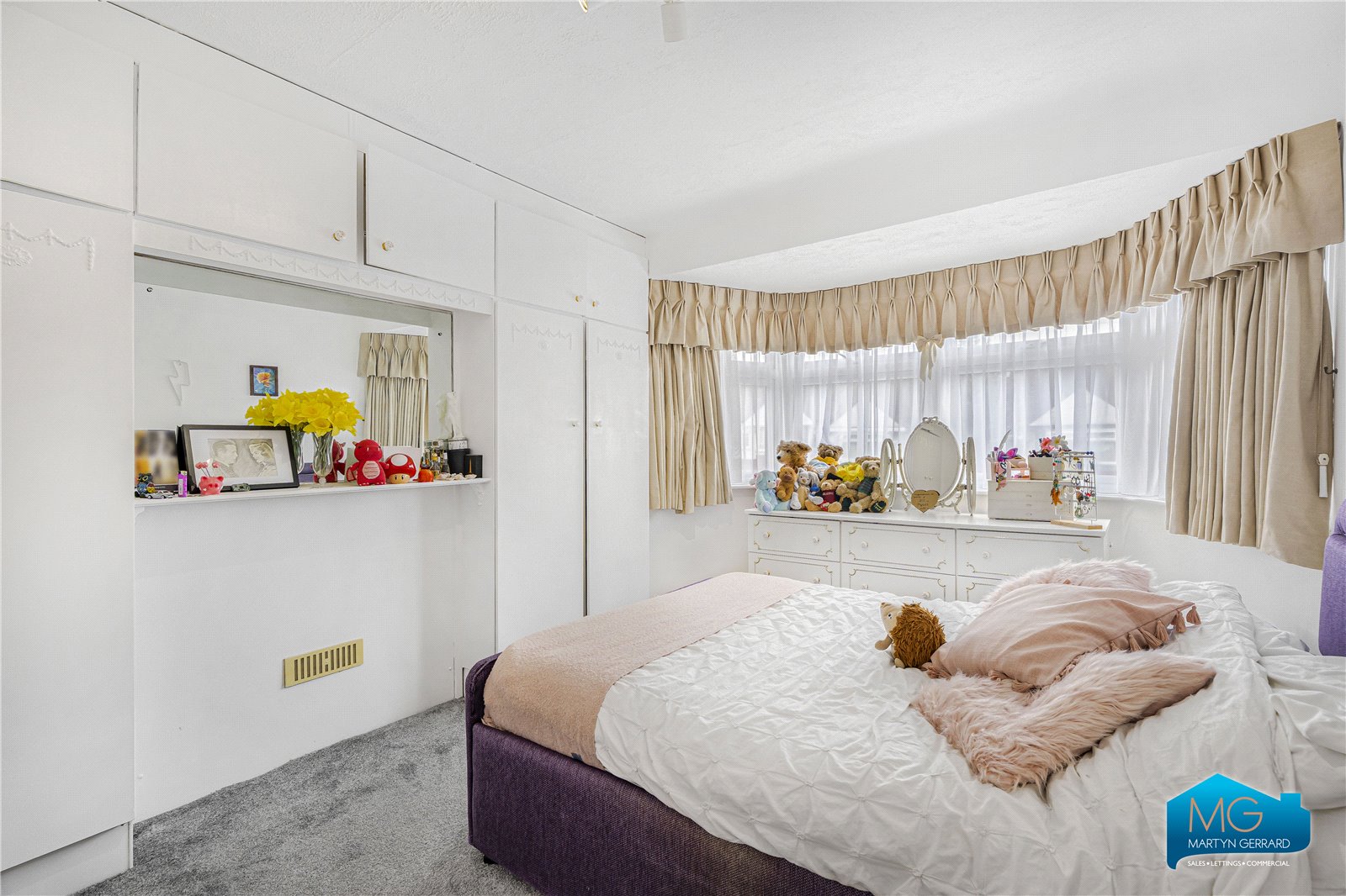 3 bedroom Terraced House to rent - Martyn Gerrard
