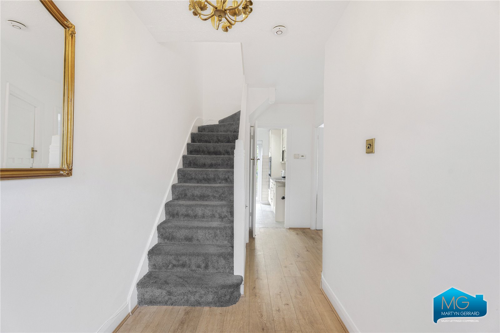 3 bedroom Terraced House to rent - Martyn Gerrard