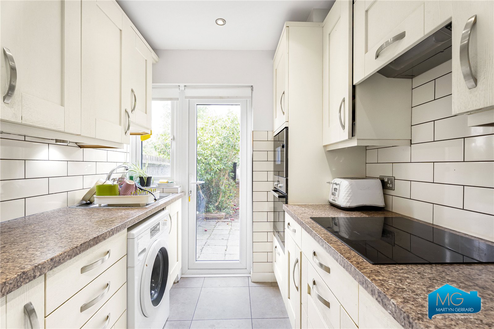 3 bedroom Terraced House to rent - Martyn Gerrard