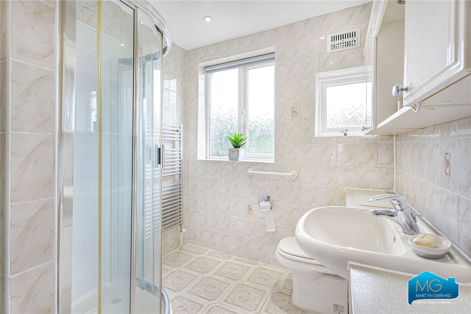 3 bedroom Terraced House to rent - Martyn Gerrard