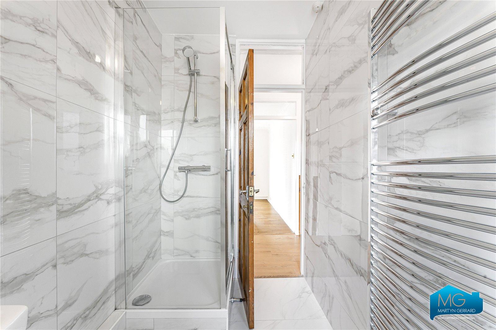 2 bedroom Apartment to rent - Martyn Gerrard