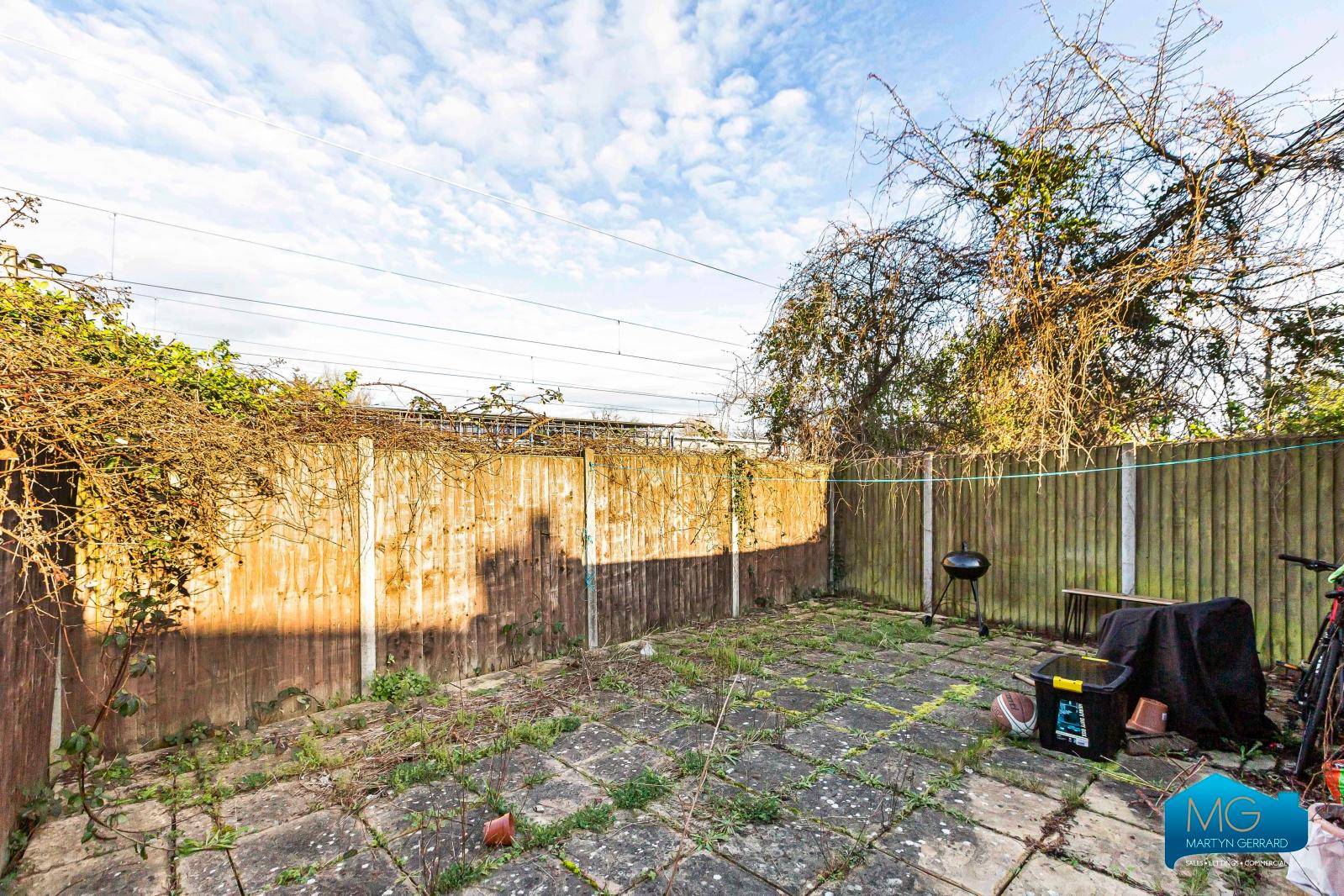 1 bedroom Apartment to rent - Martyn Gerrard