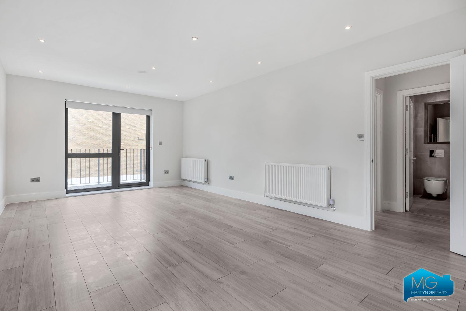 1 bedroom Apartment to rent - Martyn Gerrard