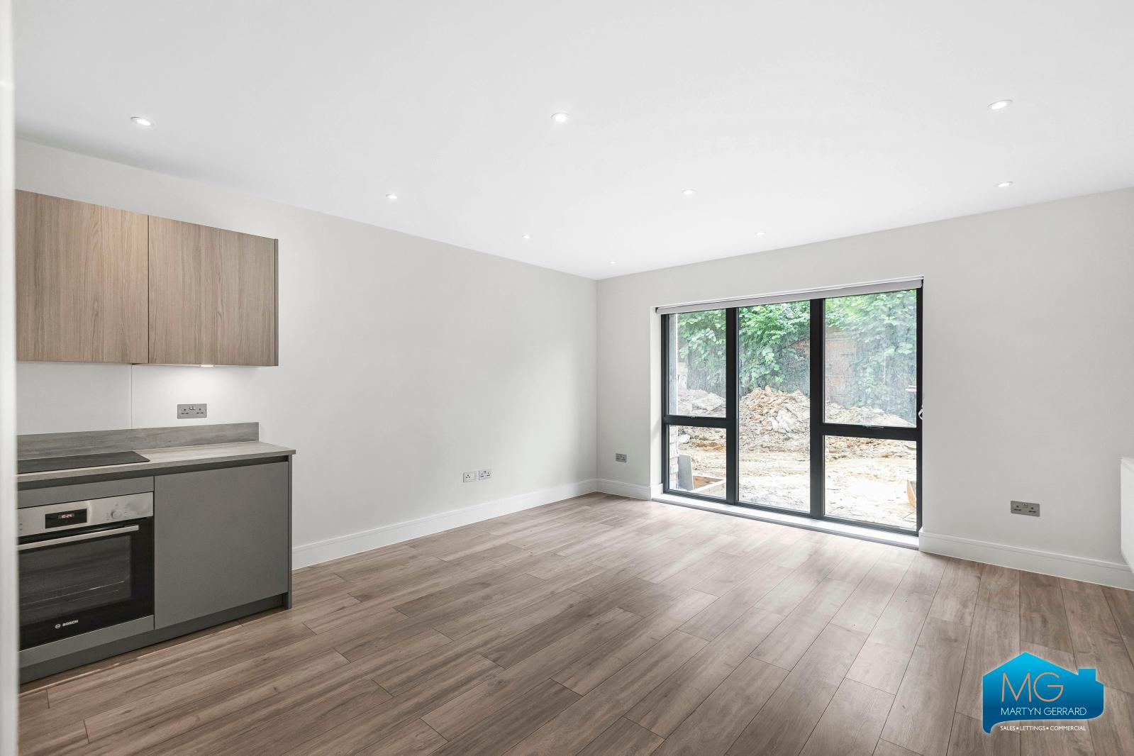 1 bedroom Ground Floor Flat to rent + ' - Martyn Gerrard