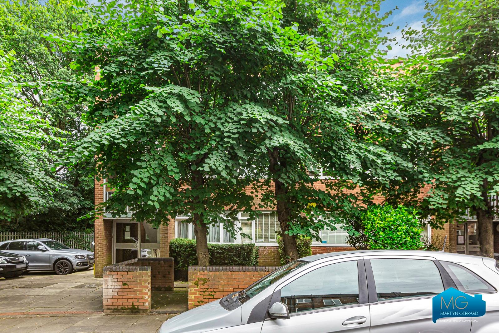 2 bedroom Apartment to rent - Martyn Gerrard