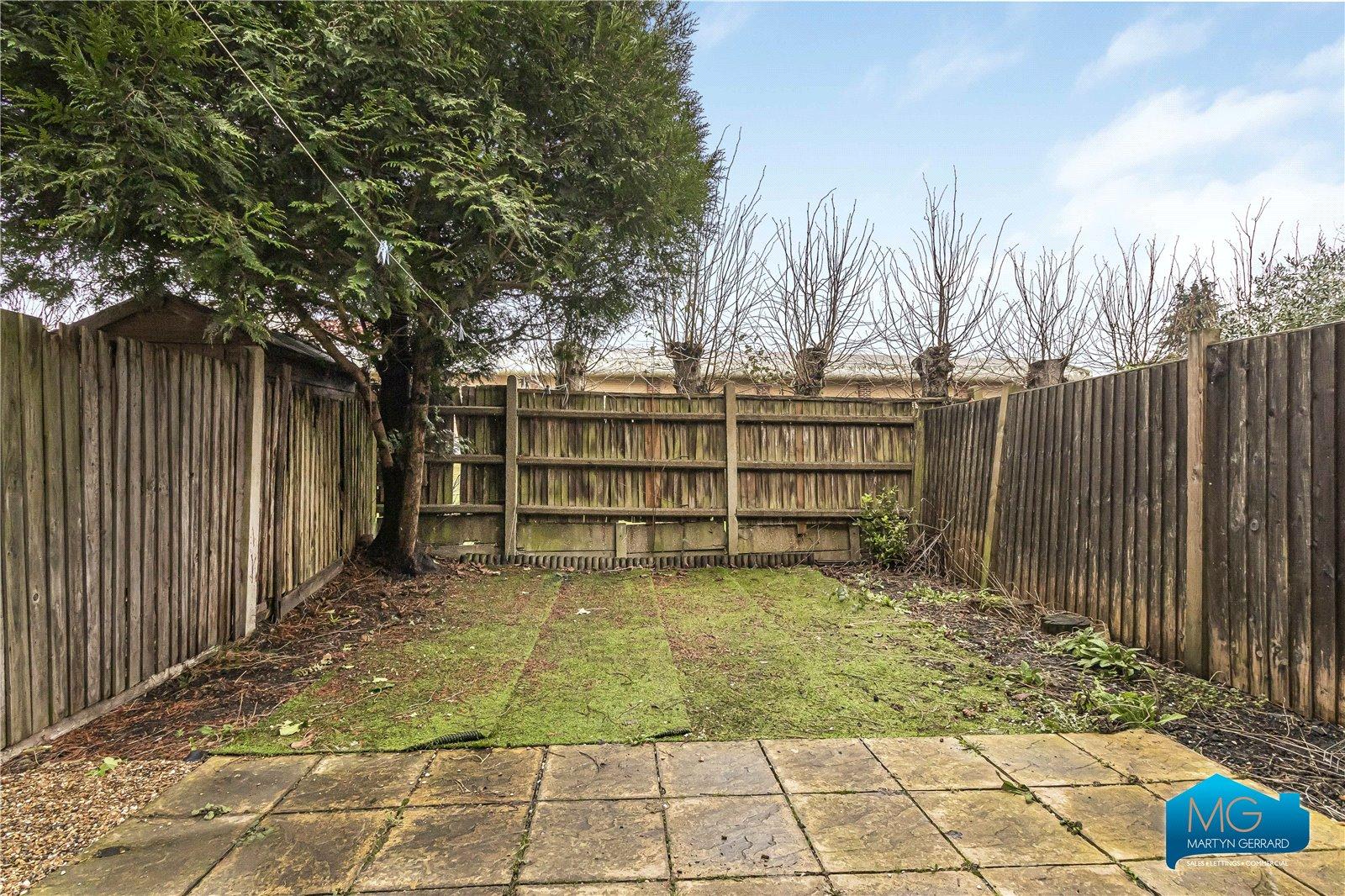 2 bedroom Ground Floor Flat to rent - Martyn Gerrard