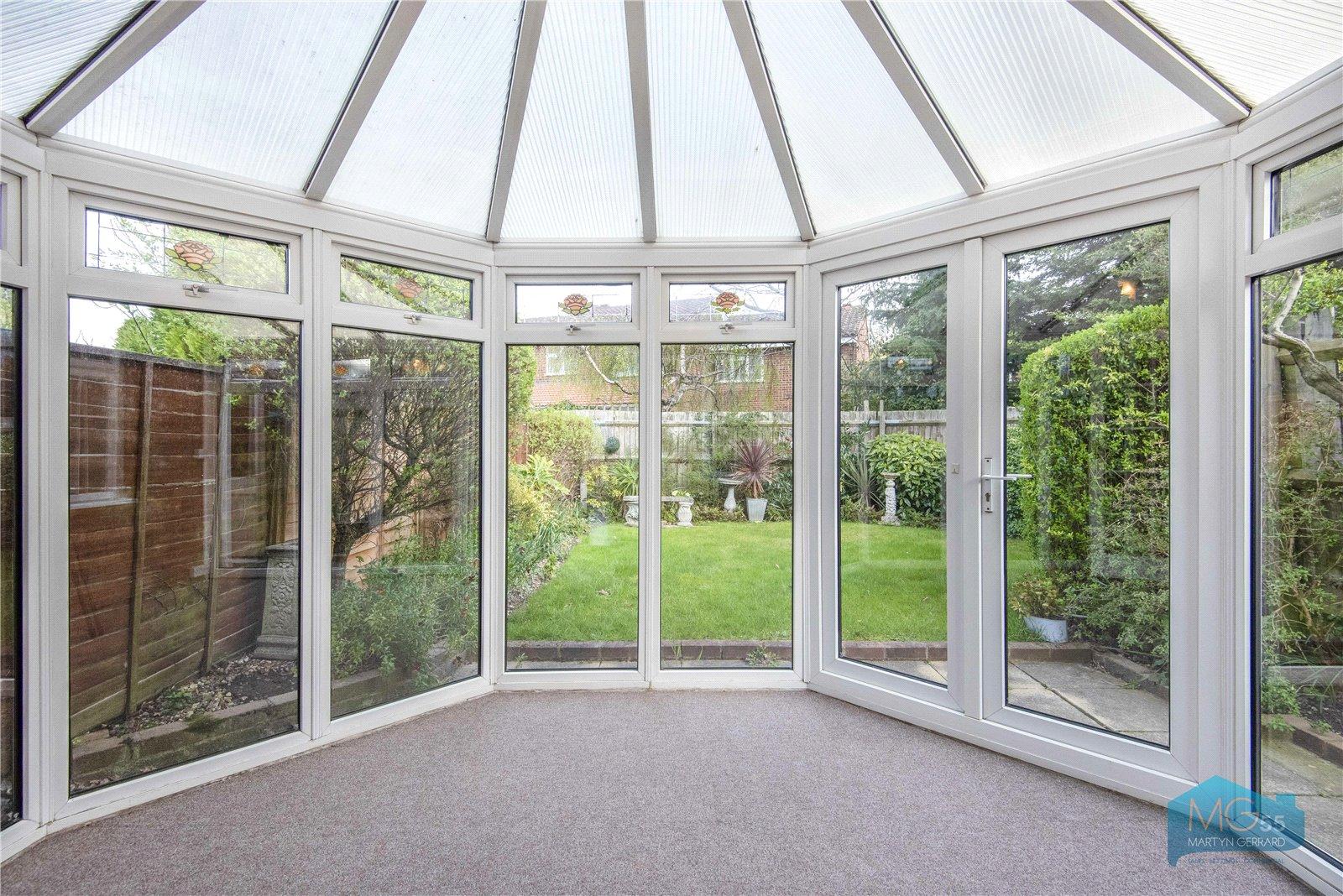 2 bedroom End of Terrace House to rent - Martyn Gerrard