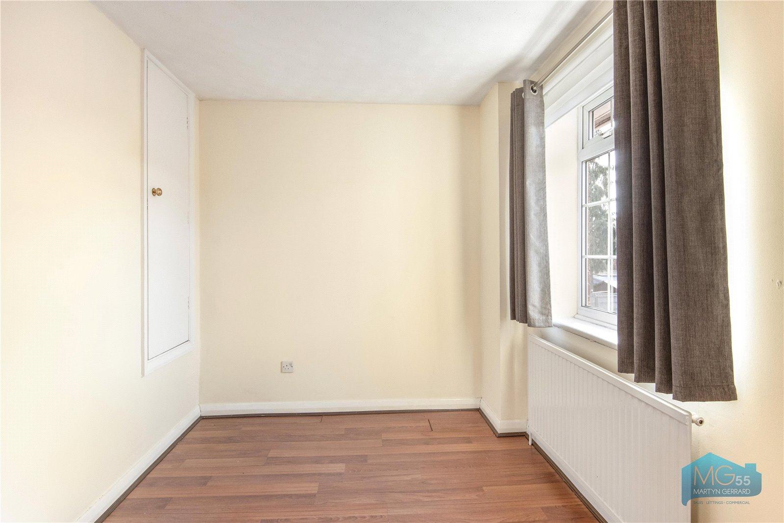 2 bedroom End of Terrace House to rent - Martyn Gerrard