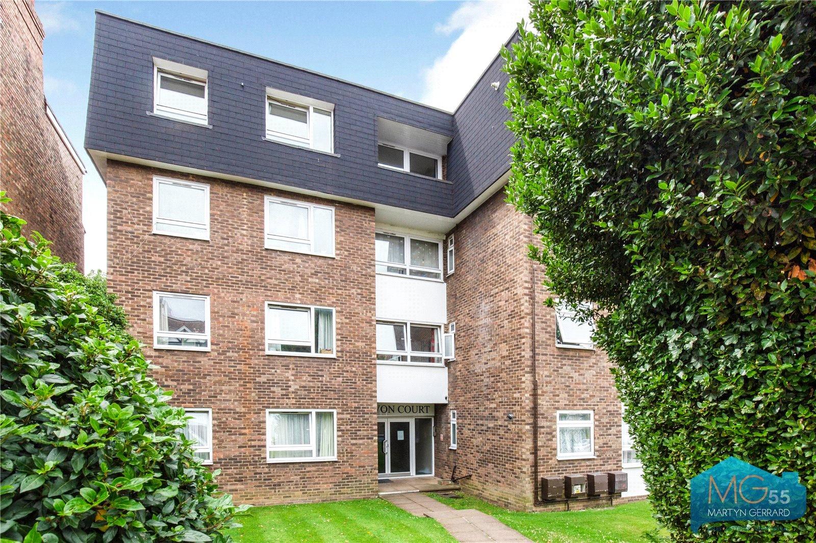 2 bedroom Apartment to rent - Martyn Gerrard
