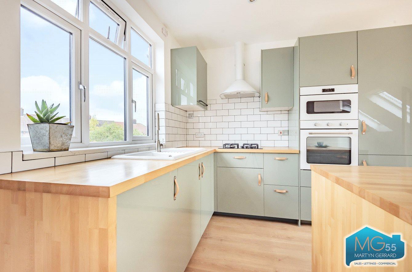 1 bedroom Apartment to rent - Martyn Gerrard