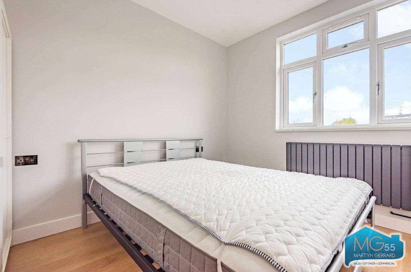 1 bedroom Apartment to rent - Martyn Gerrard
