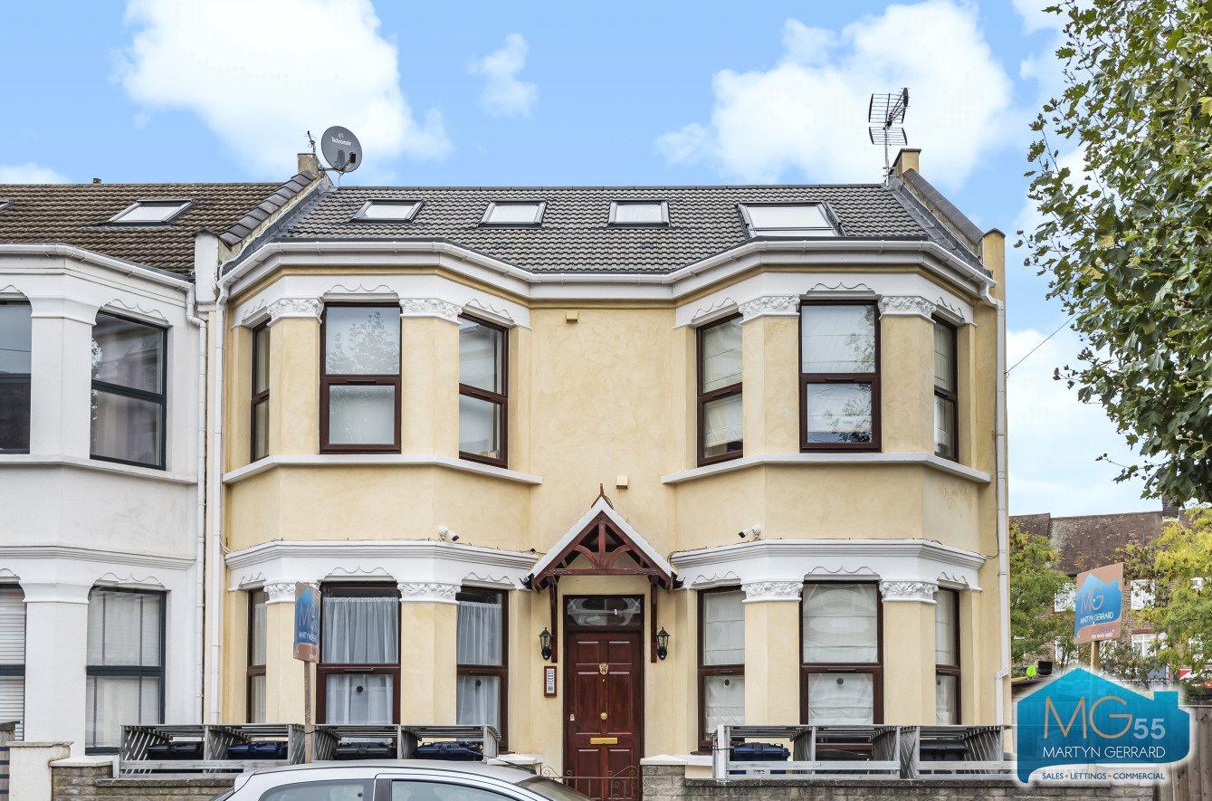 1 bedroom Apartment to rent - Martyn Gerrard
