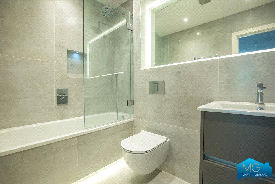 2 bedroom Apartment to rent - Martyn Gerrard