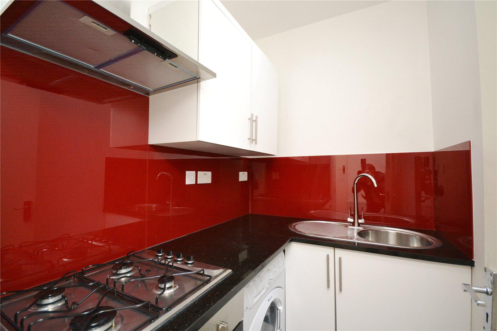Apartment to rent + ' - Martyn Gerrard