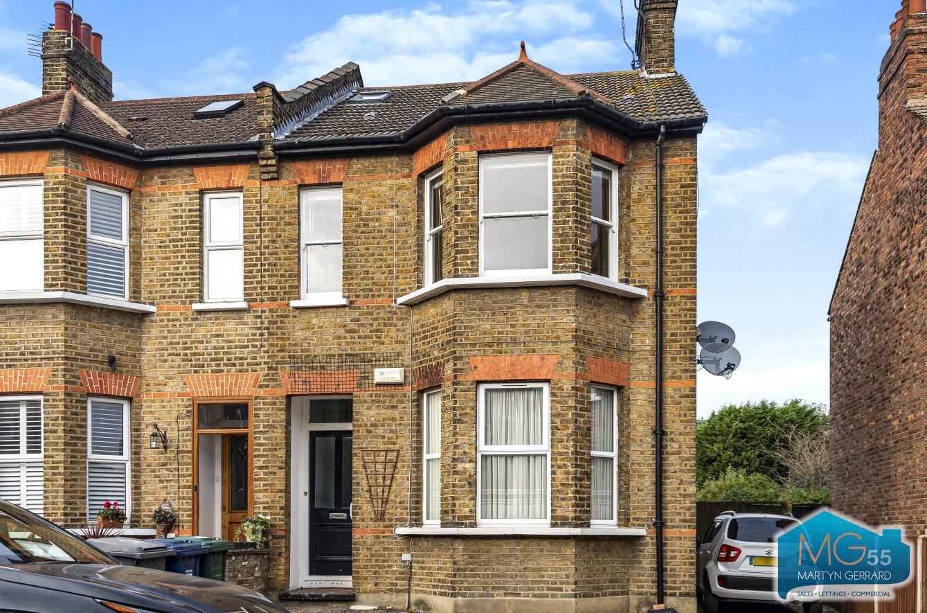 2 bedroom Apartment to rent - Martyn Gerrard