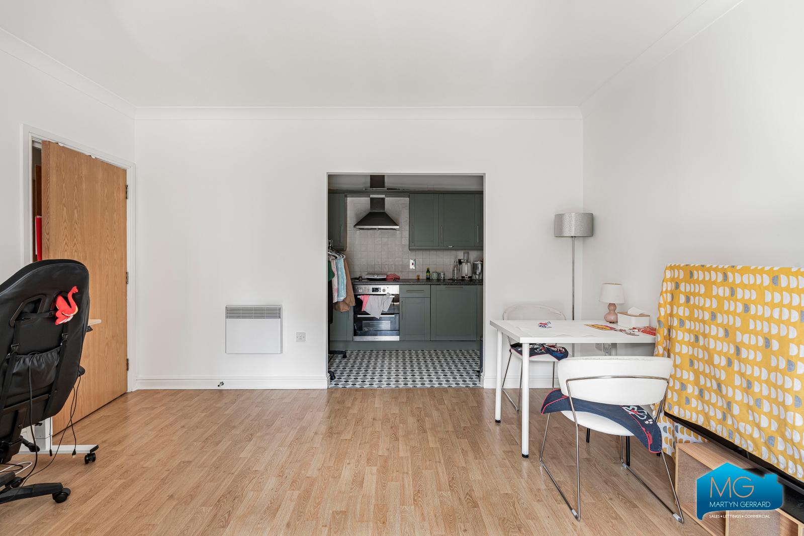 1 bedroom Apartment to rent - Martyn Gerrard