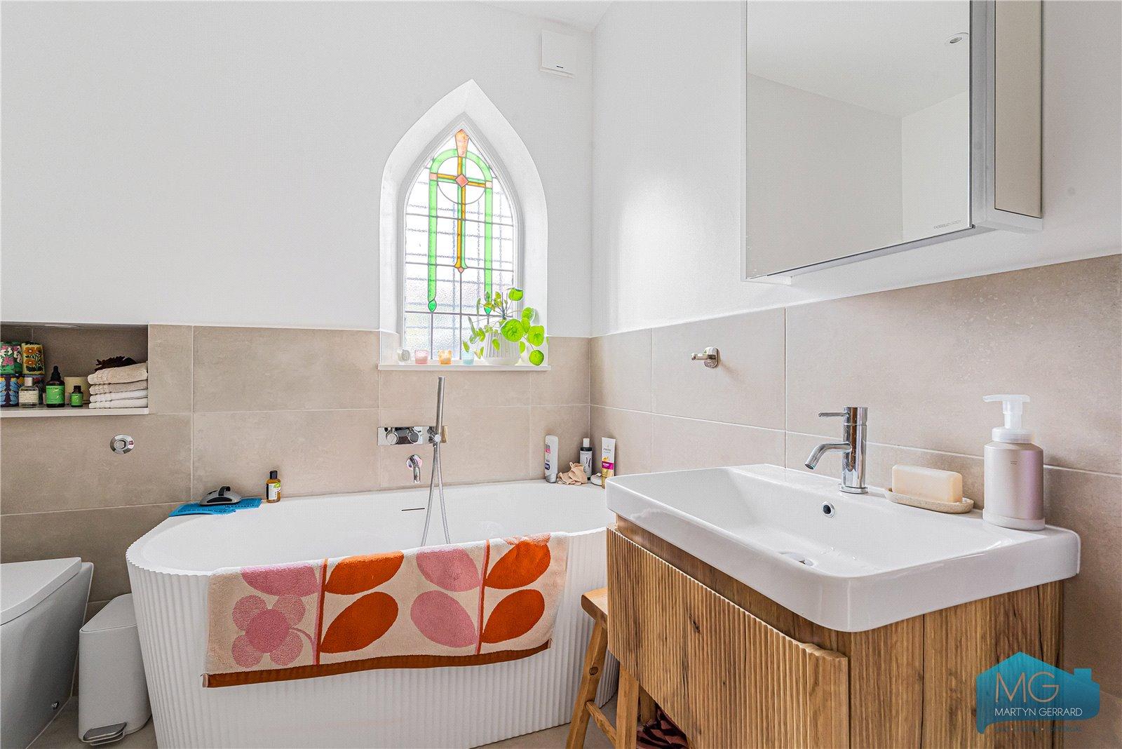 3 bedroom Ground Floor Flat for sale - Martyn Gerrard