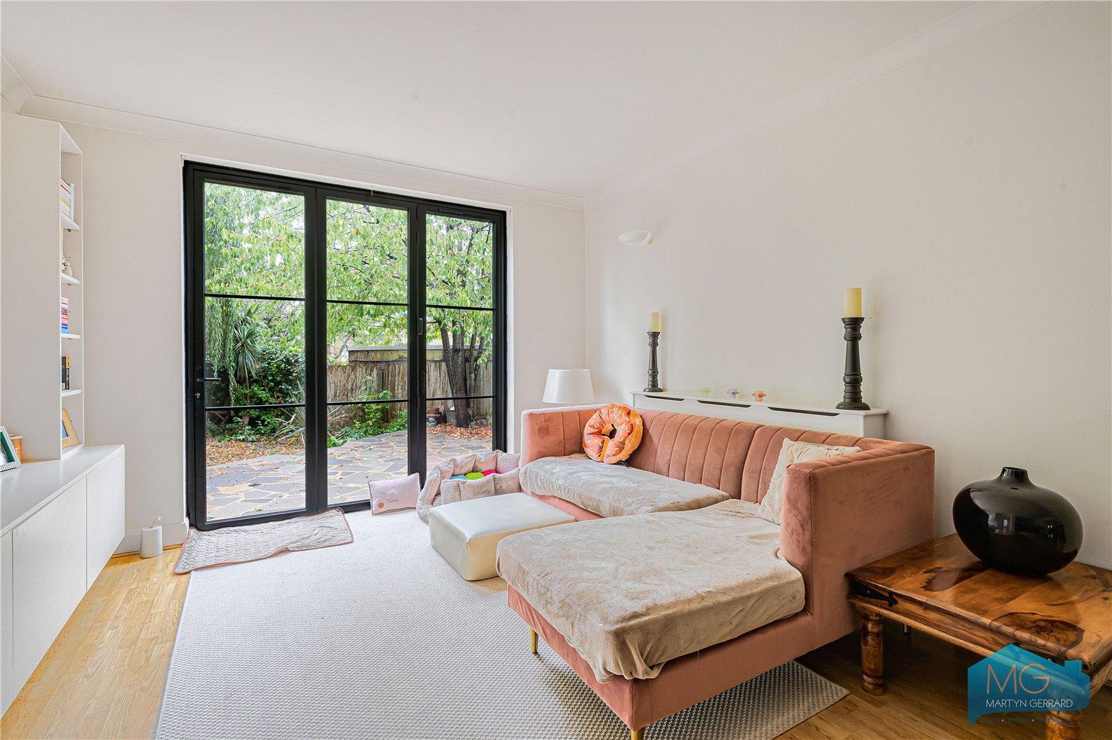 3 bedroom Ground Floor Flat for sale - Martyn Gerrard