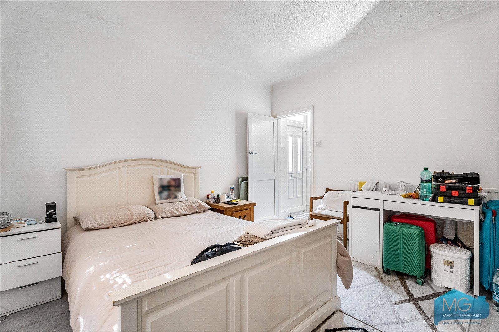 3 bedroom Semi-Detached House for sale - Martyn Gerrard